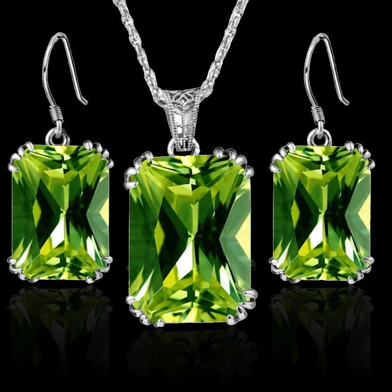 Wholesale Vintage Crystal Alloy Earrings Jewelry Set