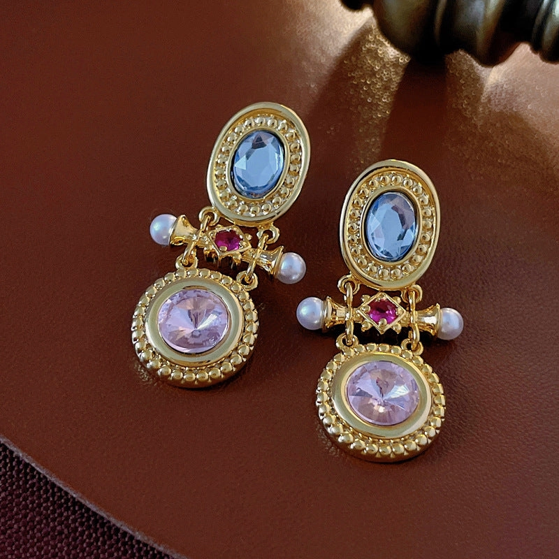 Wholesale Vintage Earrings Palace Style Earrings