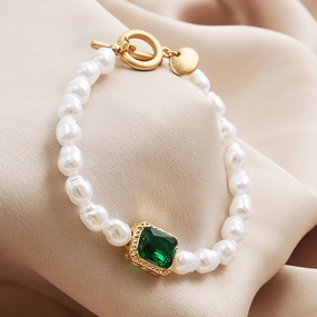 Wholesale Vintage Emerald Pearl Bracelet
