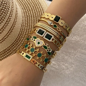 Wholesale Vintage Emerald Stainless Steel Zircon Bracelet