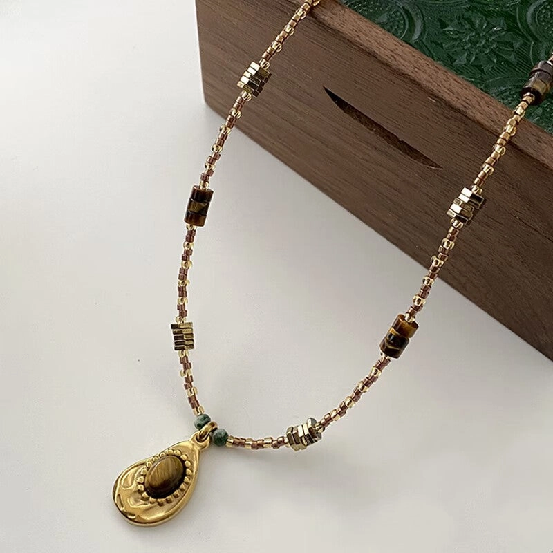 Wholesale Vintage Fashion Natural Stone Necklaces