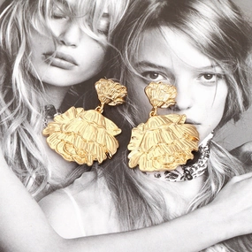 Wholesale Vintage Flower Alloy Earrings