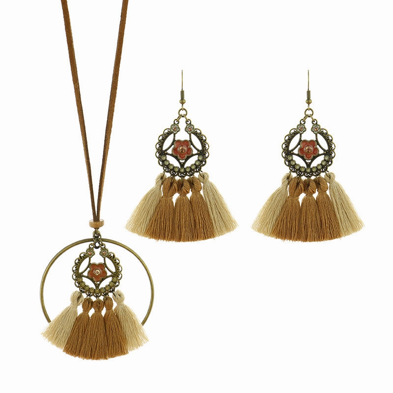 Wholesale Vintage Flower Alloy Earrings Necklaces Set