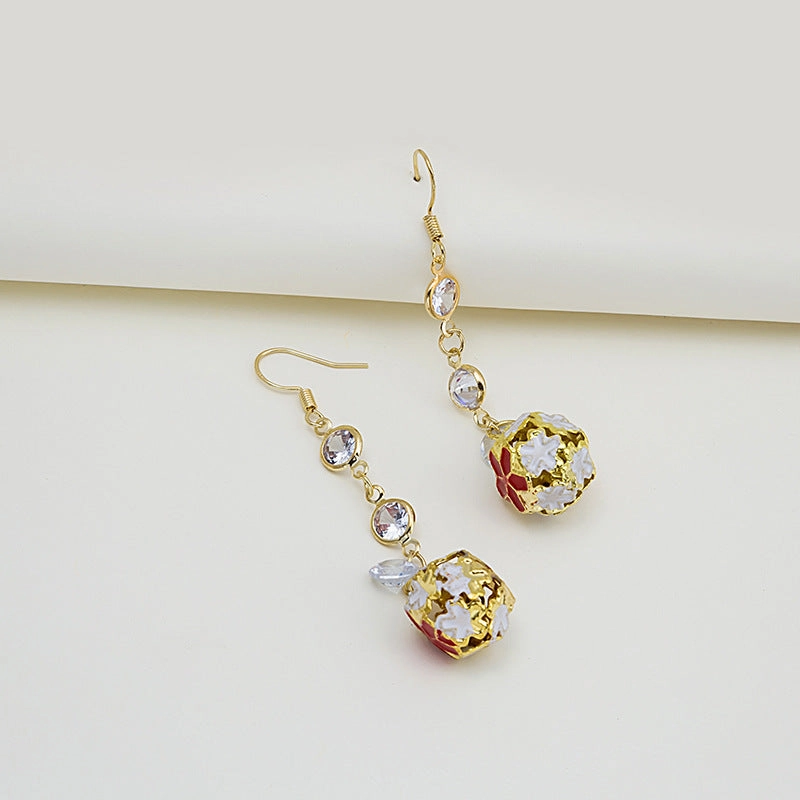 Wholesale Vintage Flower Openwork Alloy Earrings