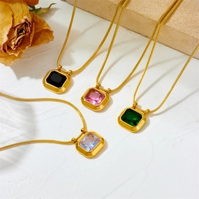 Wholesale Vintage Geometric Zircon Octagon Sugar Cube Clavicle Chain Necklace