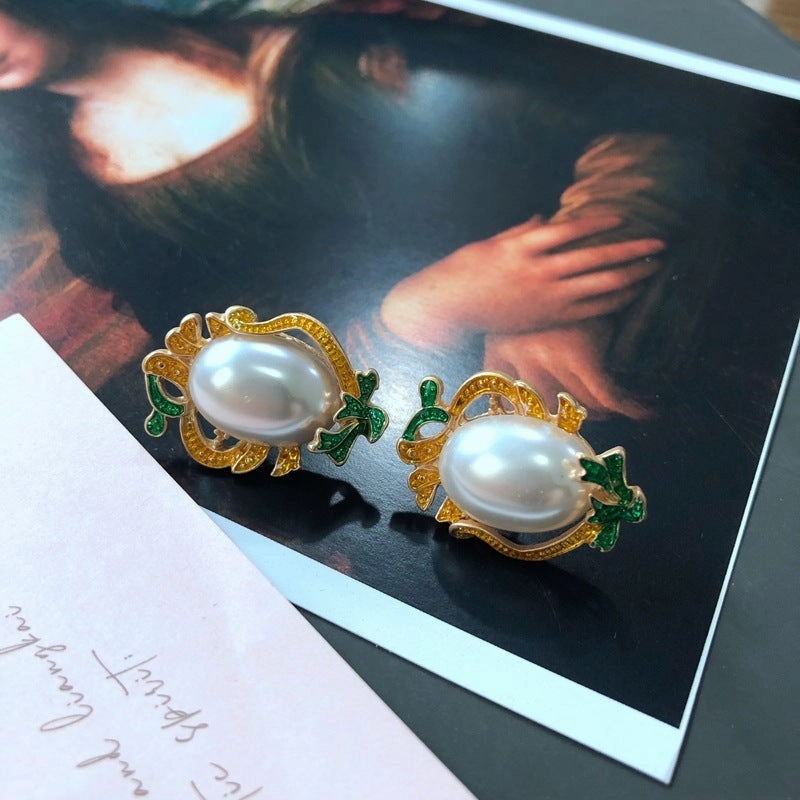 Wholesale Vintage Gilt Alloy Earrings