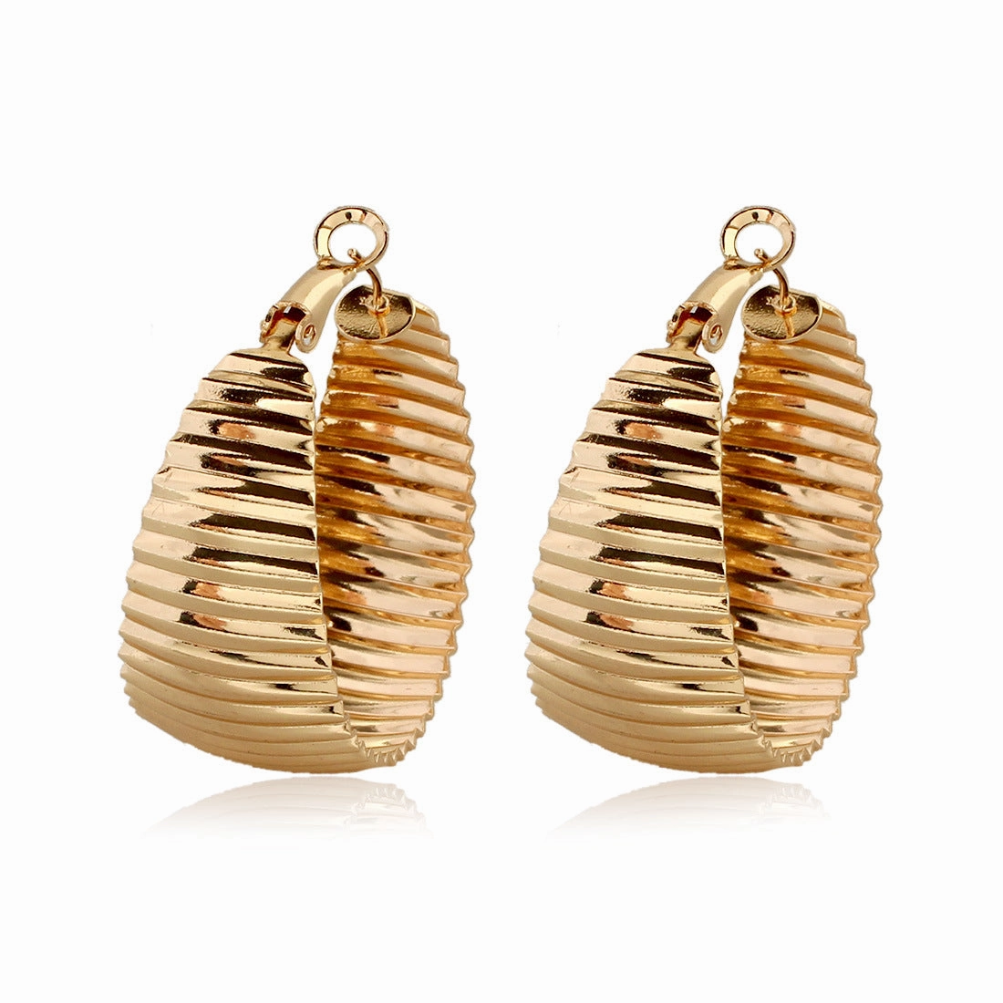 Wholesale Vintage Gold Hoop Alloy Earrings