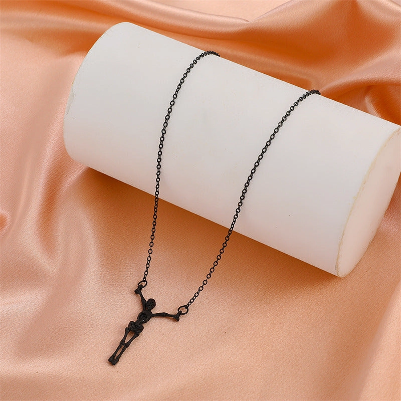 Wholesale Vintage Halloween Skull Pendant Item Gothic Sweater Alloy Necklace