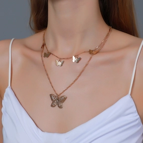Wholesale Vintage Hollow Alloy Butterfly Necklace Clavicle Chain