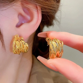 Wholesale Vintage Hollow Metal Heavy Wire Wrap C Shape Earrings