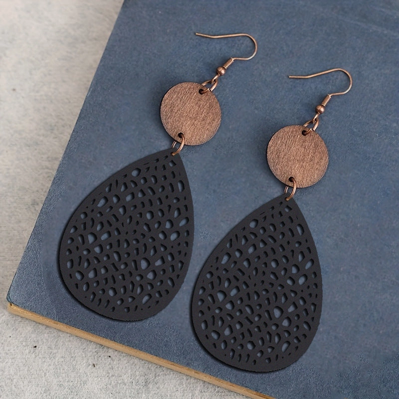 Wholesale Vintage Hollow Spider Web Spliced Wood Chip Leather Earrings