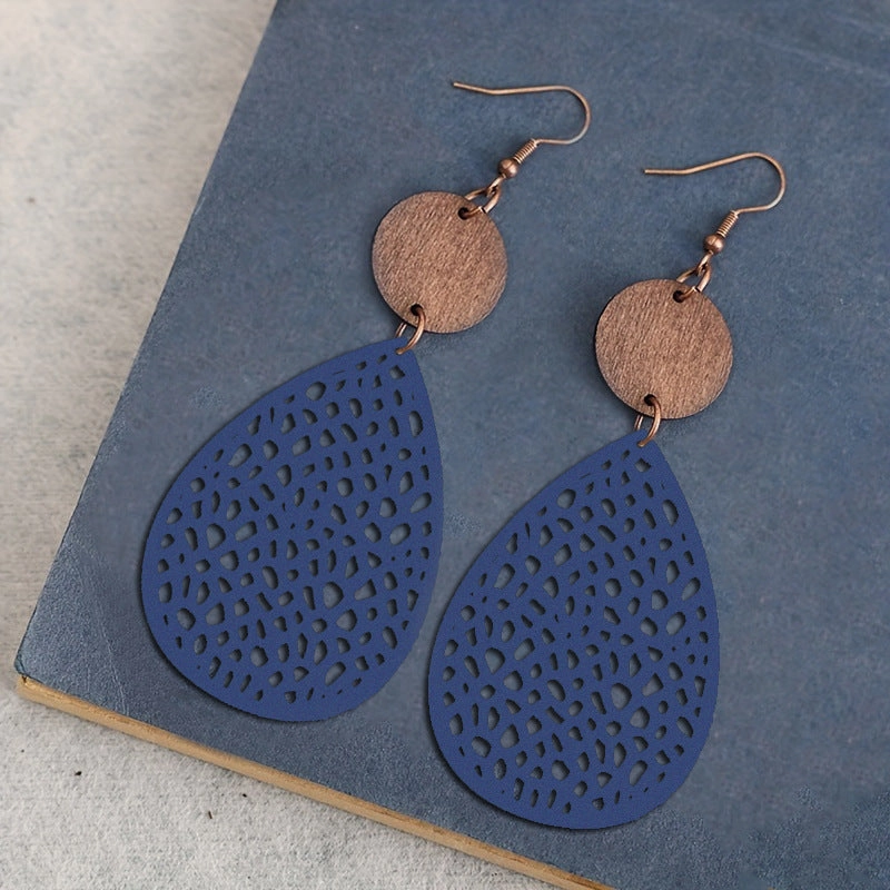 Wholesale Vintage Hollow Spider Web Spliced Wood Chip Leather Earrings