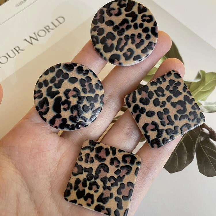 Wholesale Vintage Leopard Acrylic Earrings