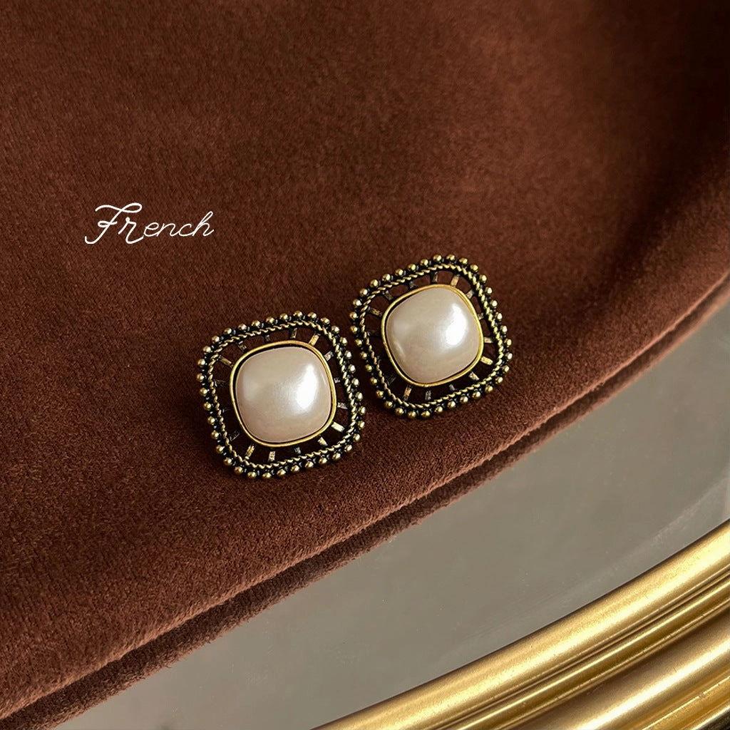 Wholesale Vintage Metal Earrings