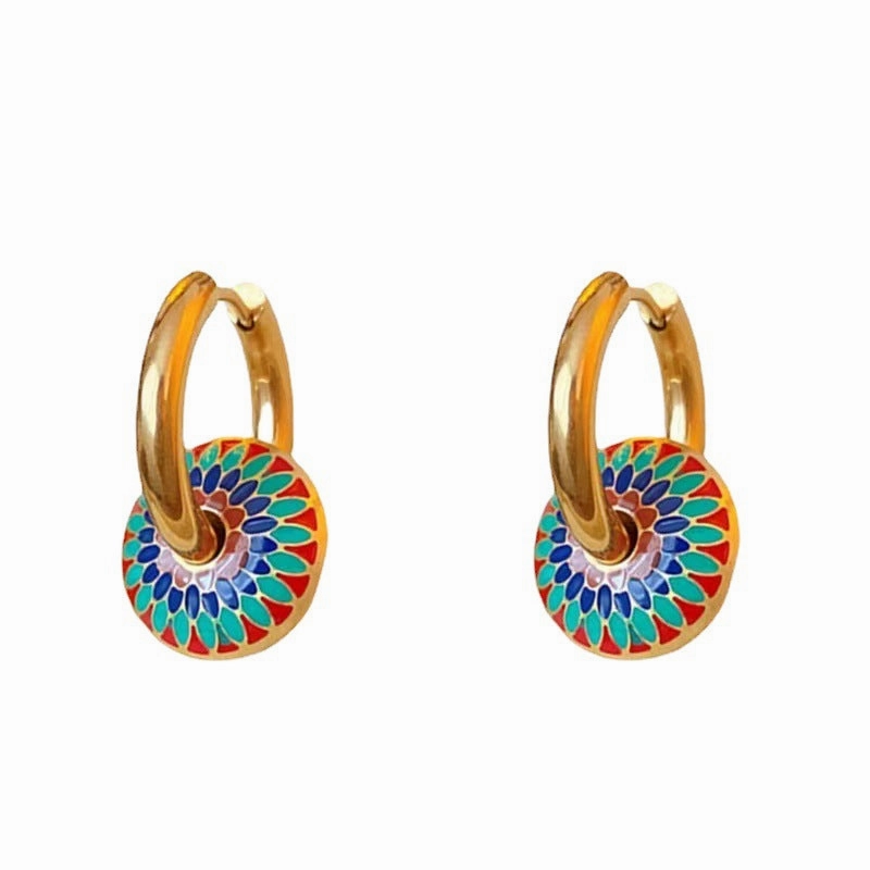 Wholesale Vintage Painted Daisy Pattern High-end Titanium Steel Necklace