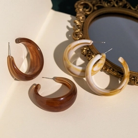 Wholesale Vintage Resin Exaggerated C Shape Earrings