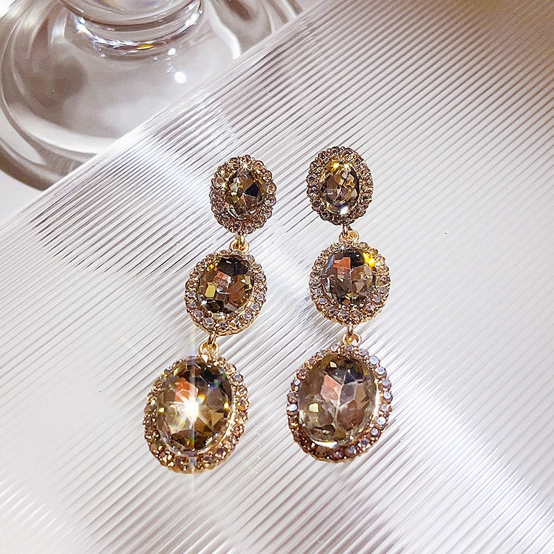 Wholesale Vintage Rhinestone Oval Exaggerated Alloy Earrings