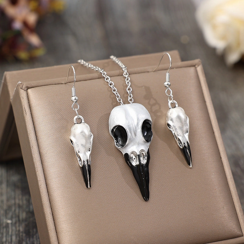 Wholesale Vintage Skull Crow Head Alloy Clavicle Chain  Mardi Gras Earrings Set