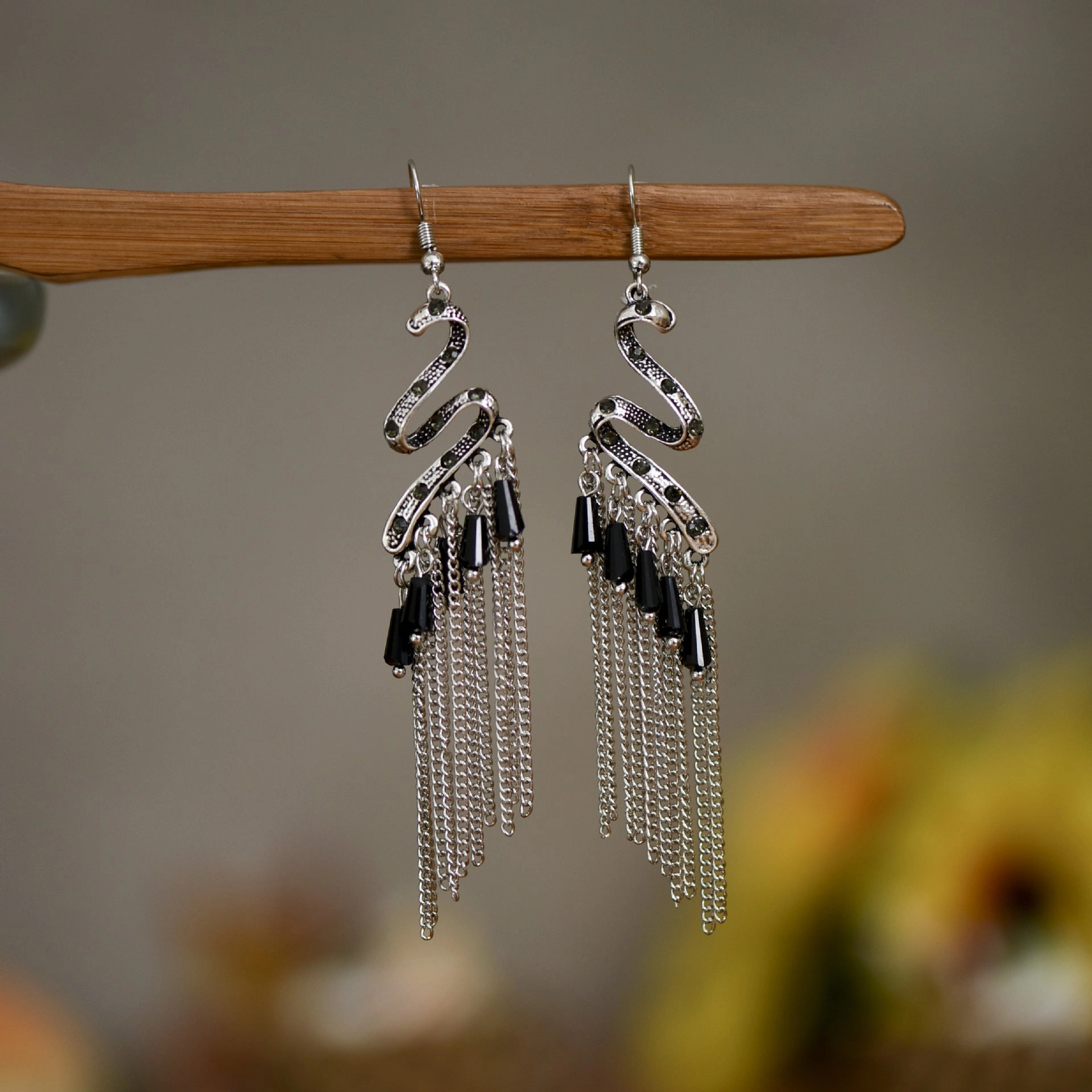 Wholesale Vintage Snake Long Alloy Earrings