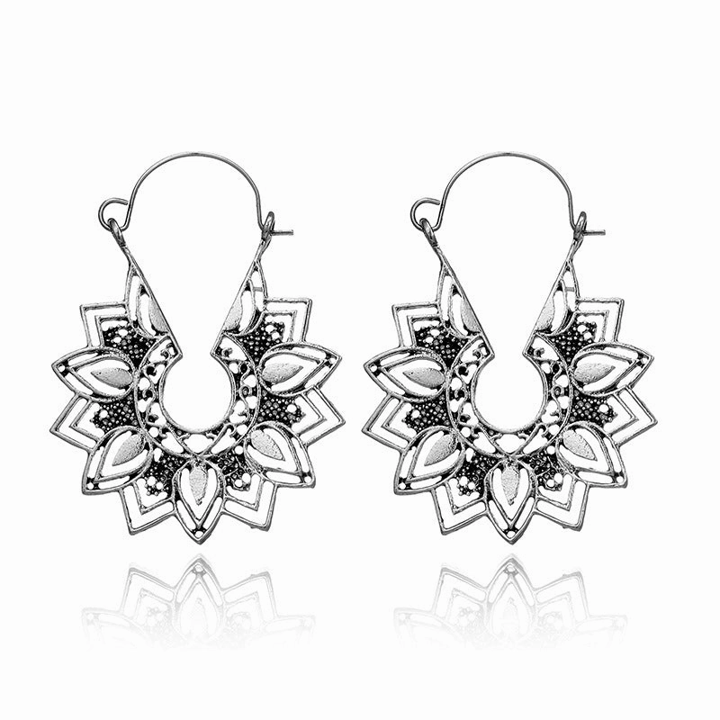 Wholesale Vintage Statemente Flower Heart Alloy Earrings