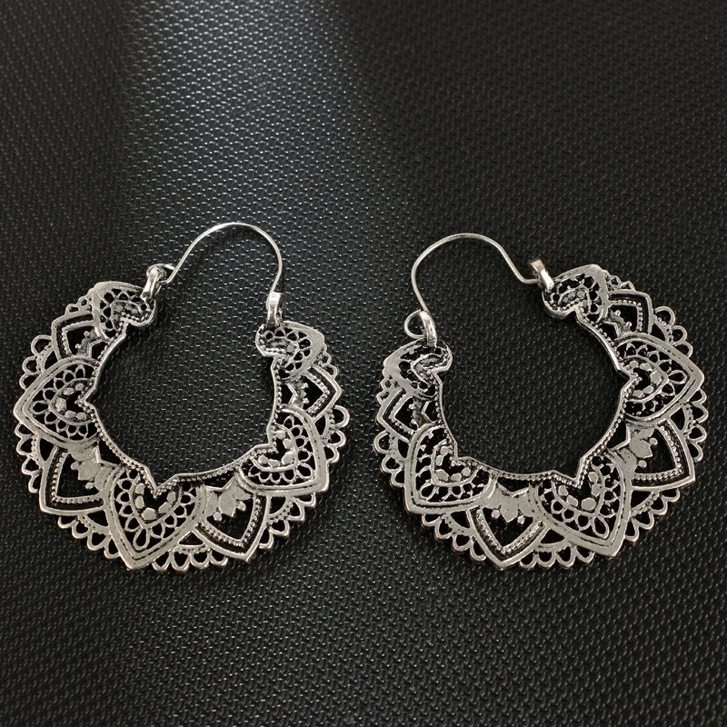 Wholesale Vintage Statemente Flower Heart Alloy Earrings