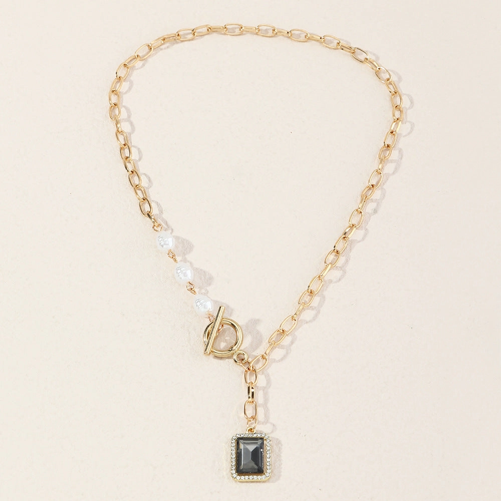 Wholesale Vintage Stitching Pearl Necklace Alloy Pearl