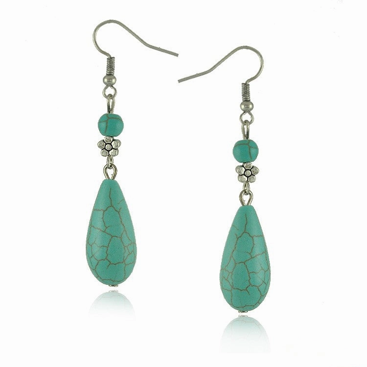 Wholesale Vintage Turquoise Hollow Heart Diamond Alloy Earrings