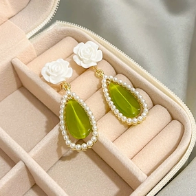 Wholesale Vintage Waterdrop Opal Rose Alloy Earrings