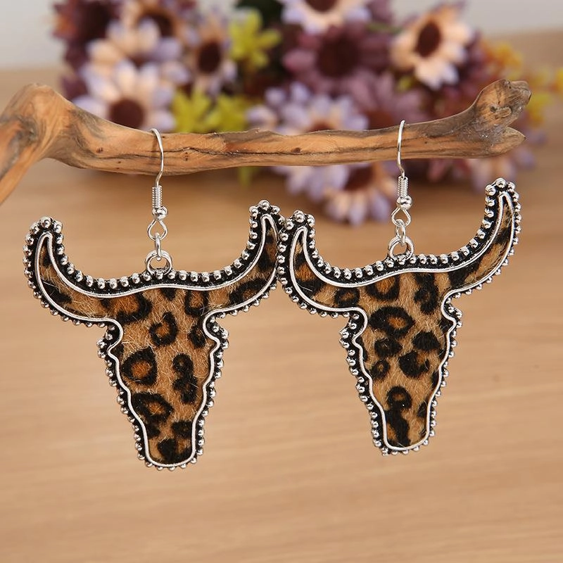 Wholesale Vintage Western Style Plush Bull Head Leopard Sticker Leather Metal Alloy Earrings