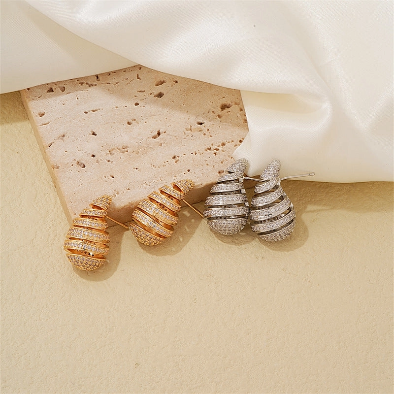 Wholesale Water Drop Crescent Thread Copper Gold Plated Earrings