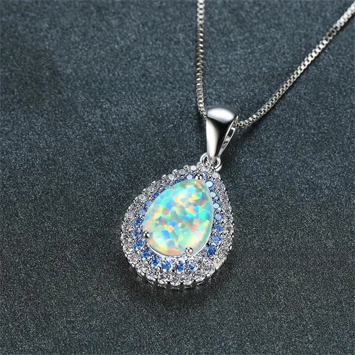 Wholesale Water Drop Pendant Necklace Clavicle Chain