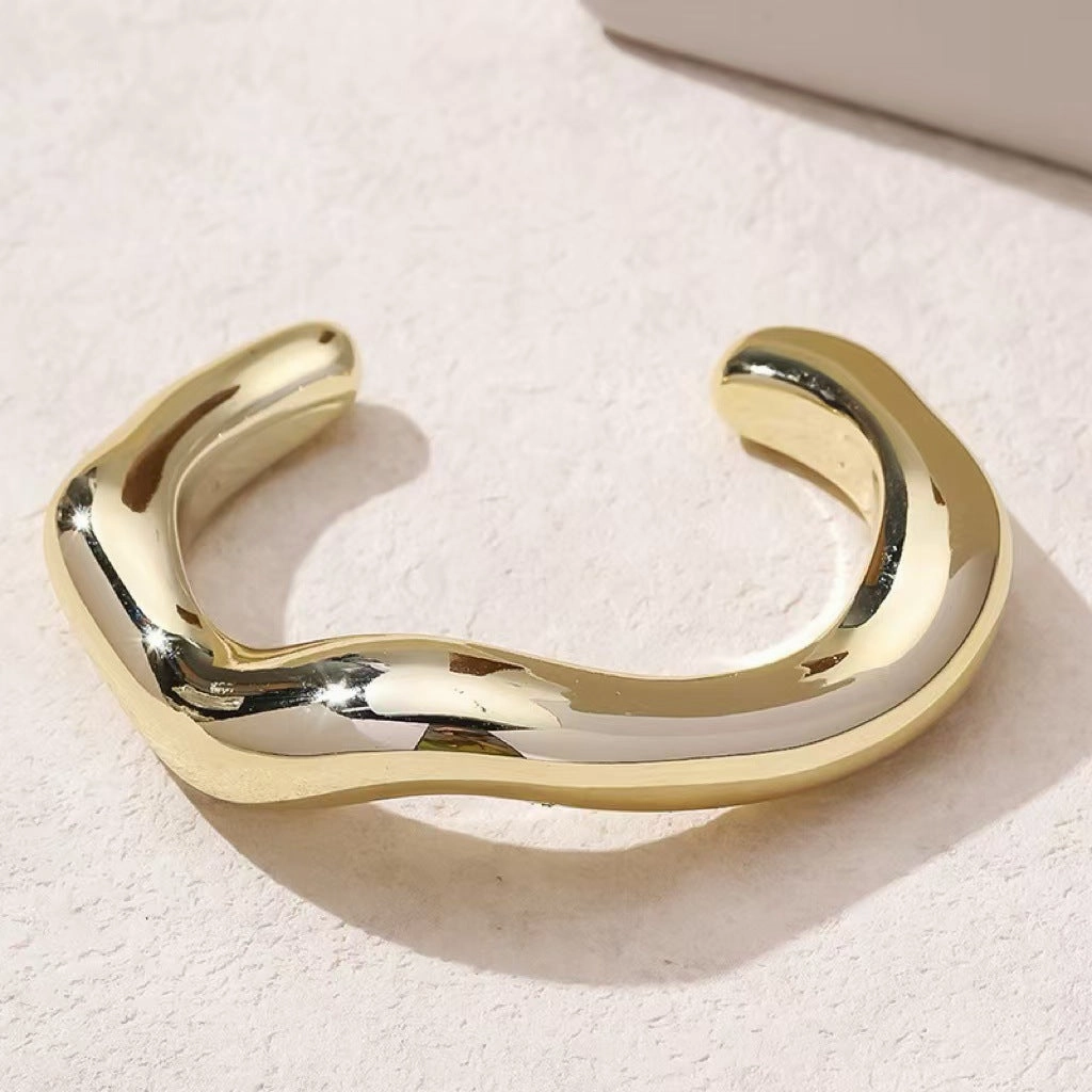 Wholesale Wave Shape Acrylic Open Bracelet