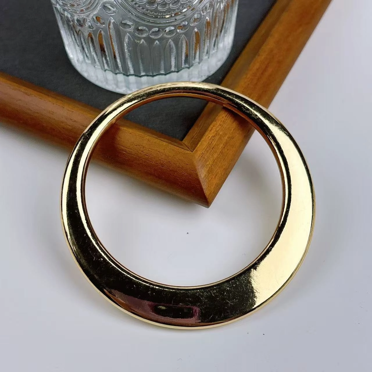 Wholesale Wave Shape Acrylic Open Bracelet