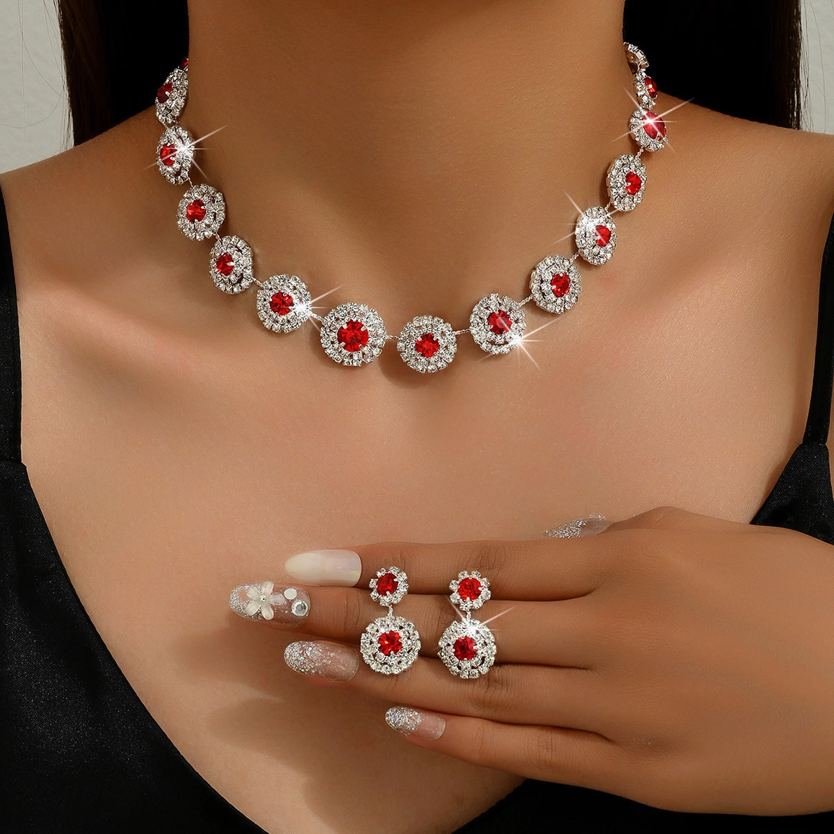 Wholesale Wedding Party Round Rhinestone Necklace Stud Earrings Jewelry Set