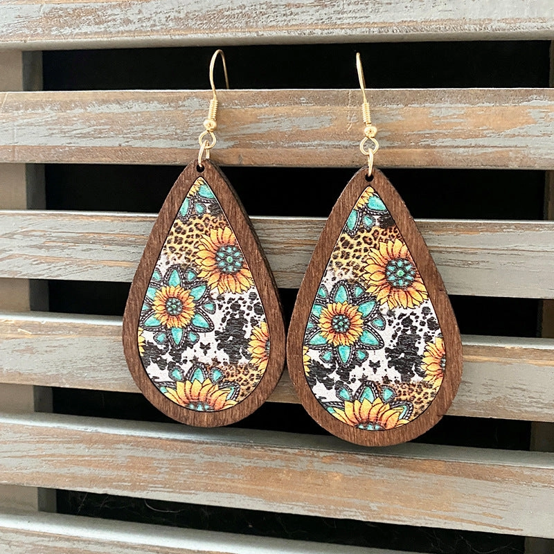 Wholesale Western Vintage Water Drop Pattern Wooden Earrings