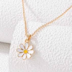 Wholesale White Drip Flower Alloy Necklaces