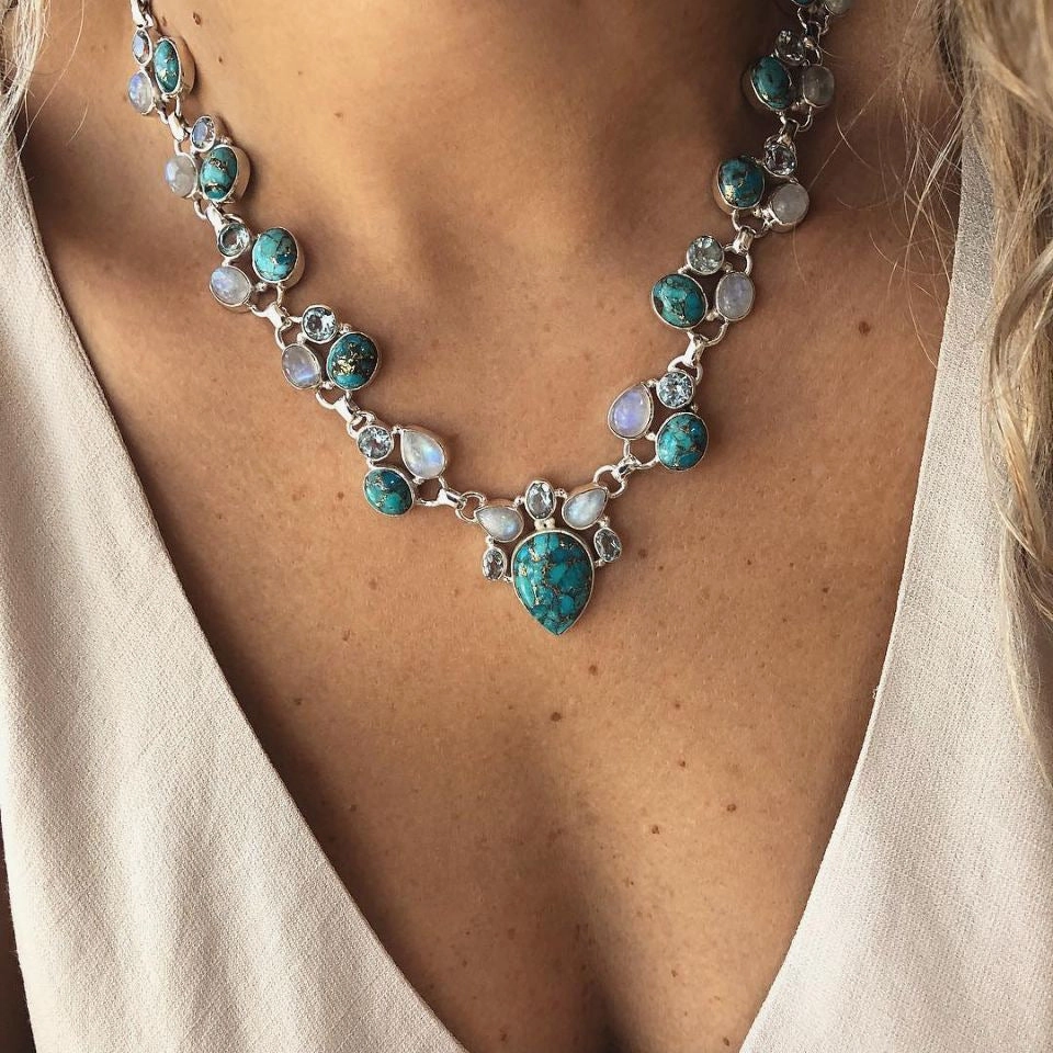 Wholesale White Turquoise Flower Necklace