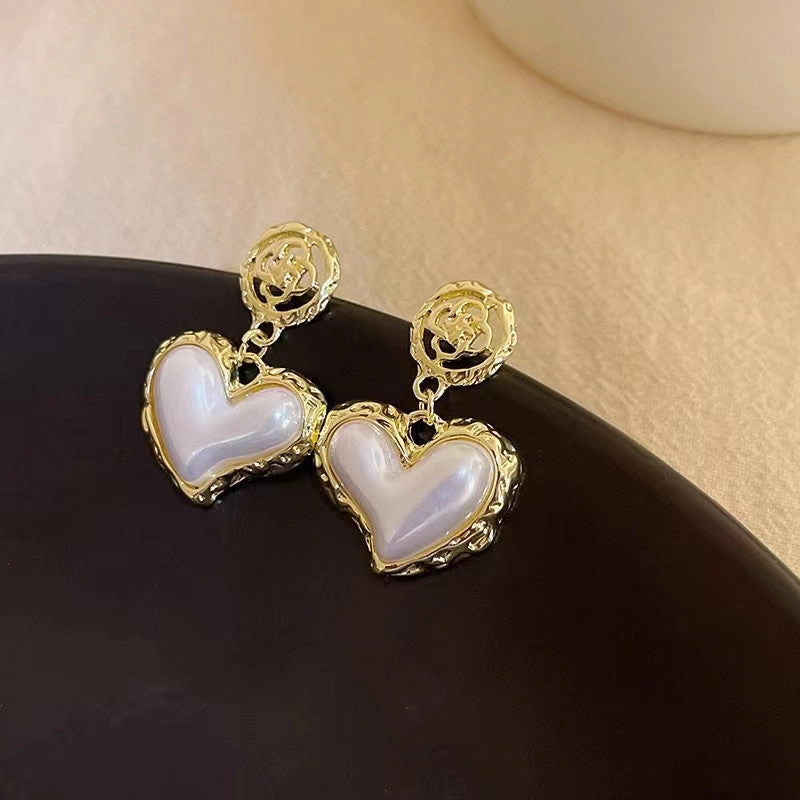Wholesale Wrinkle Flower Pearl Love Alloy Earrings