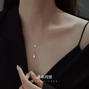 Wholesale Y-shaped S925 Sterling Silver Gold-plated Small and Slender Triangular Necklace