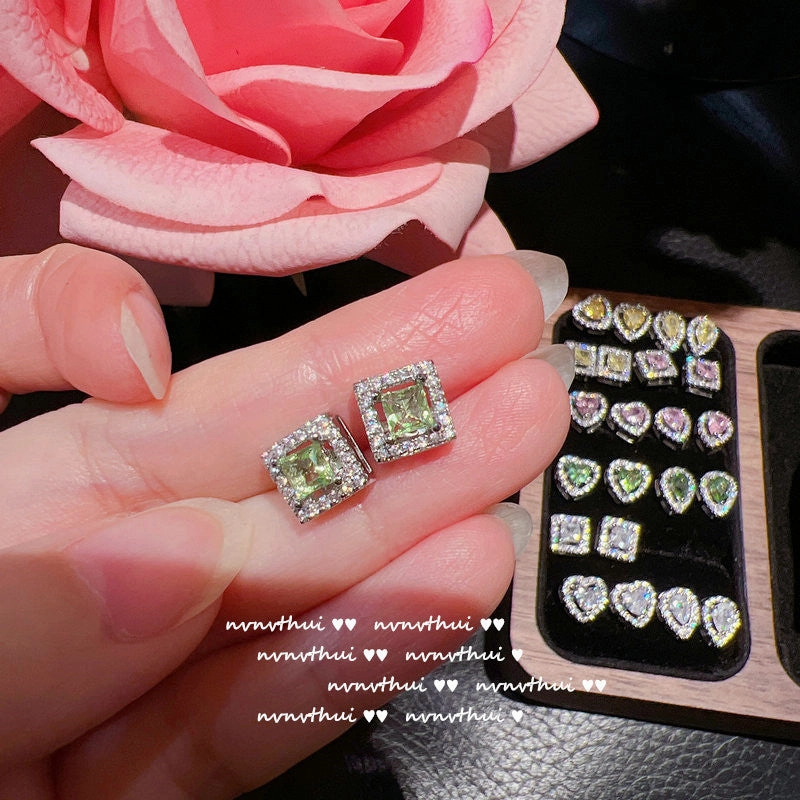 Wholesale Yellow Heart Gemstone 18K Earrings Zircon