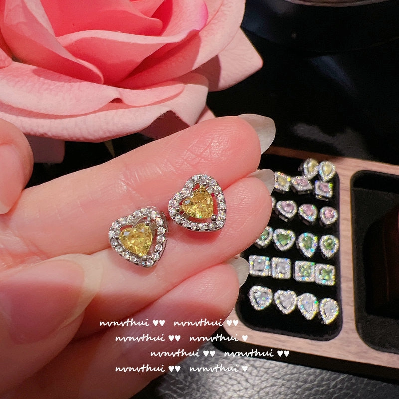 Wholesale Yellow Heart Gemstone 18K Earrings Zircon