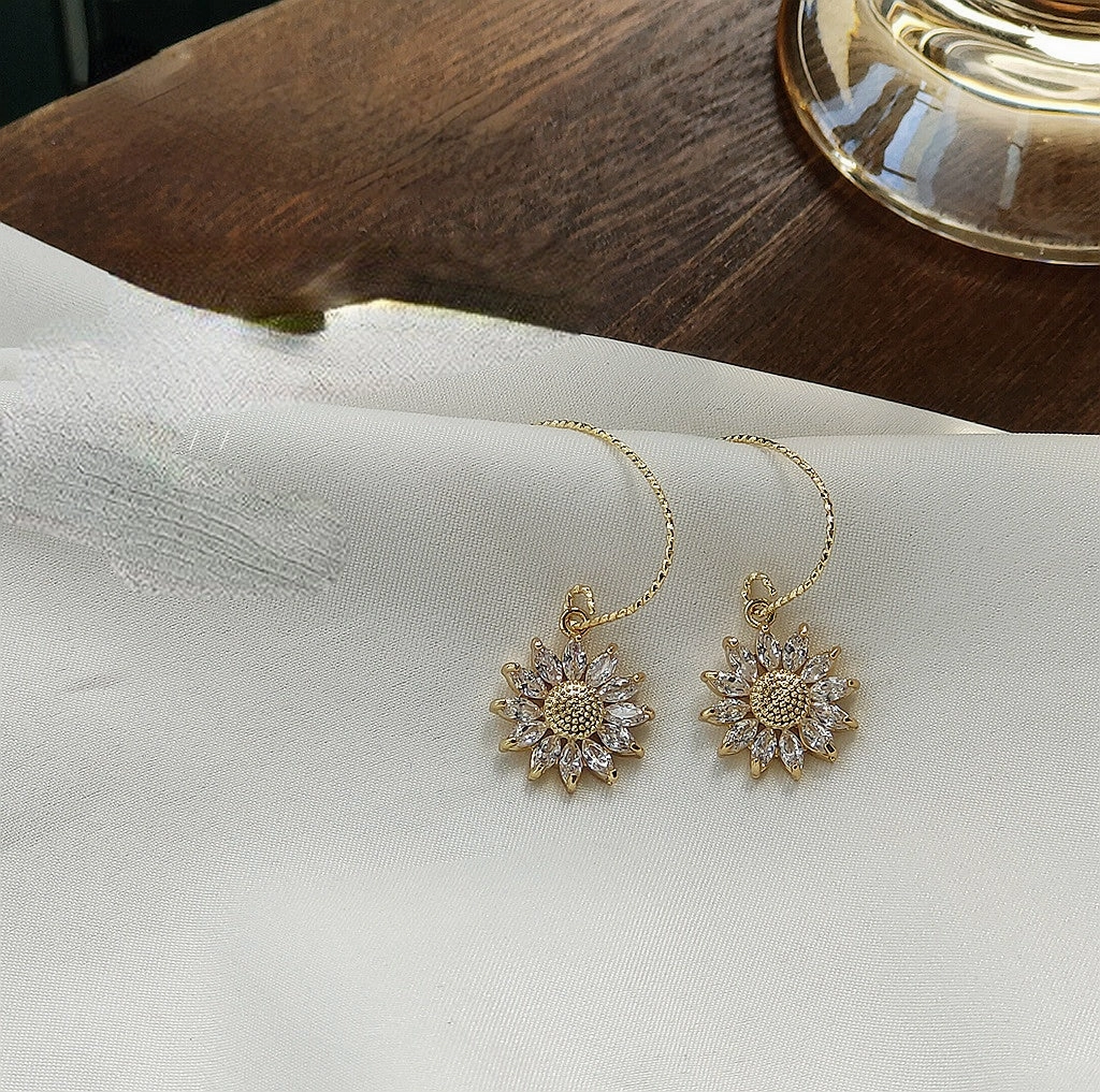 Wholesale Zircon Inlaid Sunflower Alloy Earrings