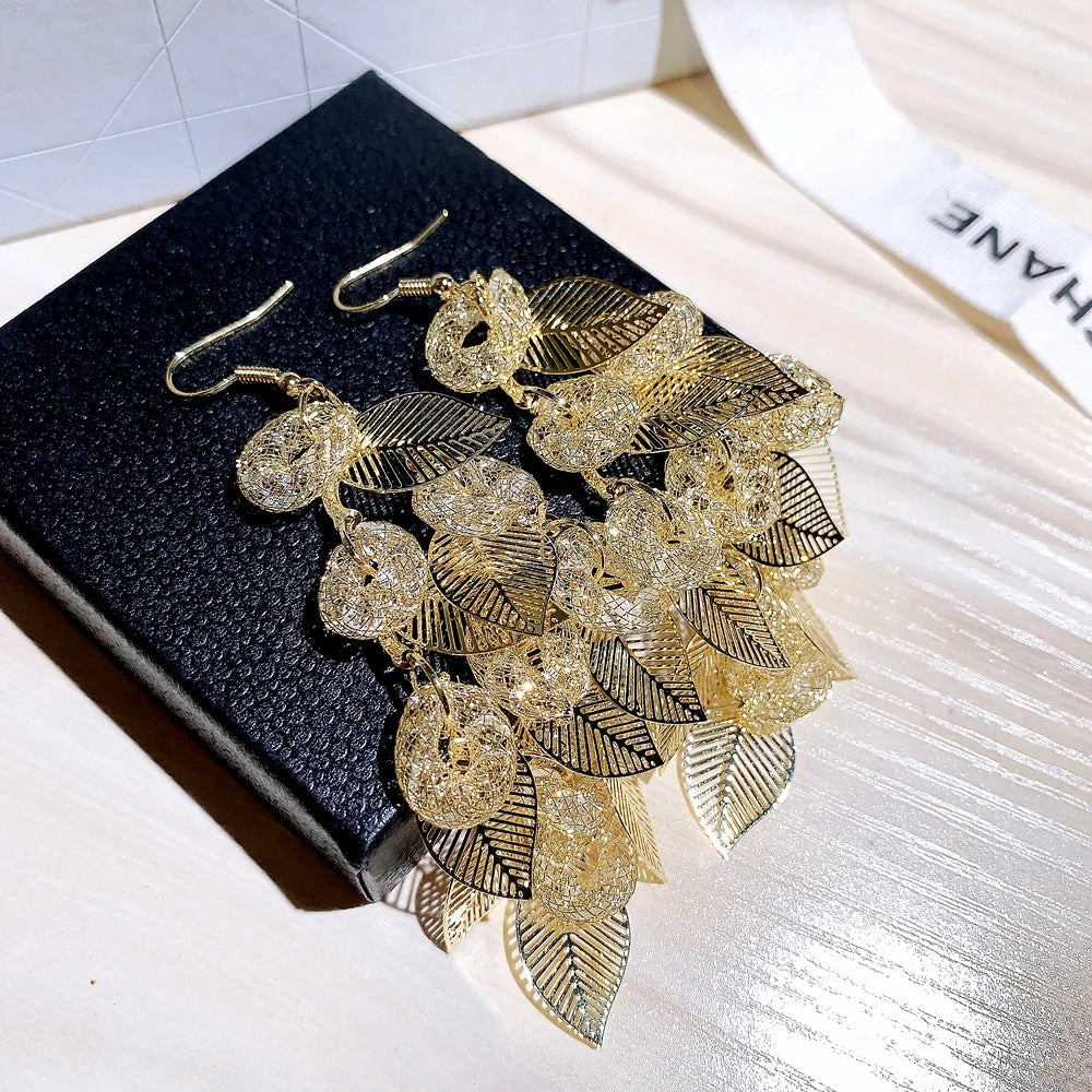 Wholesale Zircon Leaf Long Alloy Earrings