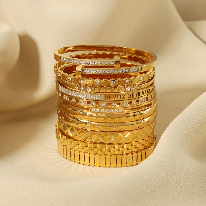 Wholesale Zircon Roman Numeral Diamond Five-pointed Star Stainless Steel Gold Plated Bracelet